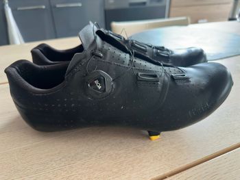 Used Fizik Tempo Overcurve R5 bike — image 3 of 4