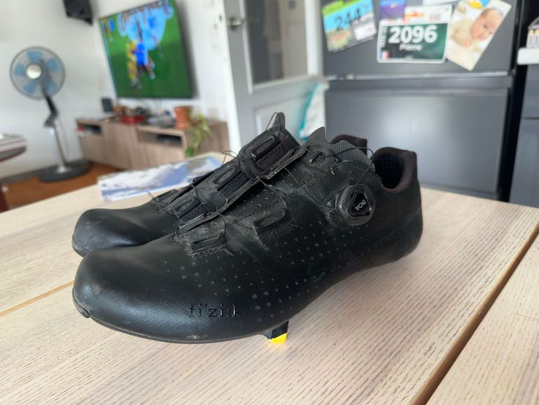 Used Fizik Tempo Overcurve R5 bike — image 1 of 4