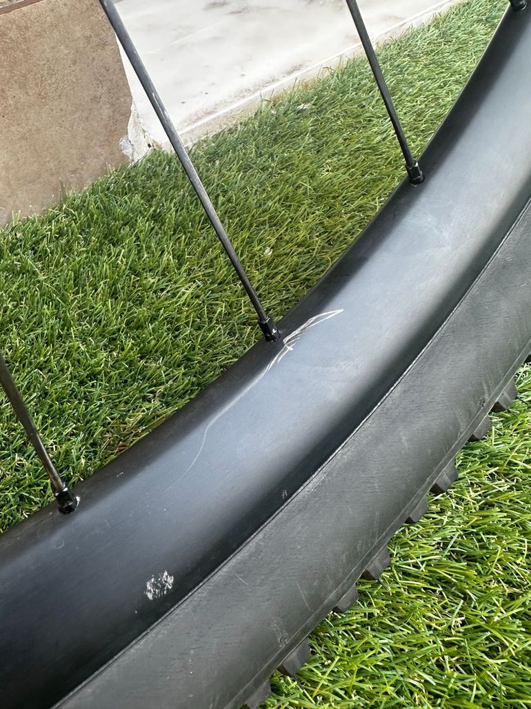 Used Dt Swiss XMC 1200 SPLINE 29 - 30 mm IS 12/148 mm Sram bike — image 4 of 6