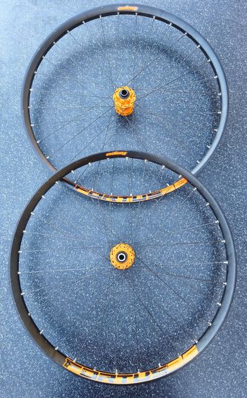 Used Hope Fortus 30/35 PRO 5 29"/27'5" bike