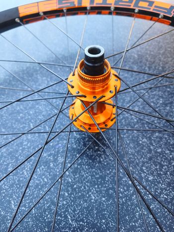 Used Hope Fortus 30/35 PRO 5 29"/27'5" bike — image 5 of 10