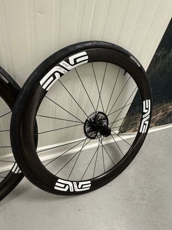 Used Enve SES 3.4 Wheelset bike — image 4 of 5