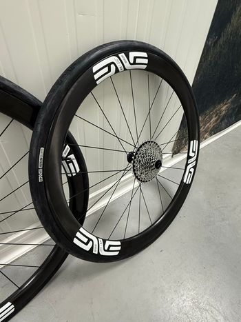 Used Enve SES 3.4 Wheelset bike — image 3 of 5