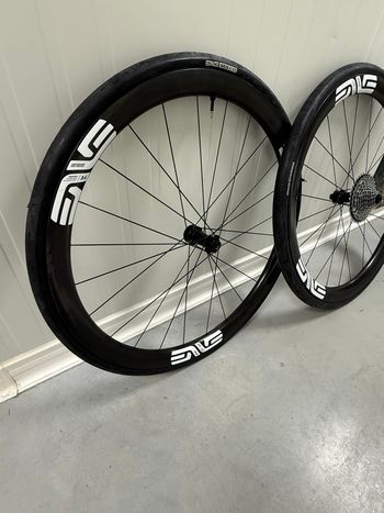 Used Enve SES 3.4 Wheelset bike — image 2 of 5