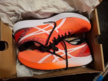 Used Asics Hyper Speed 44.5 bike — image 6 of 7