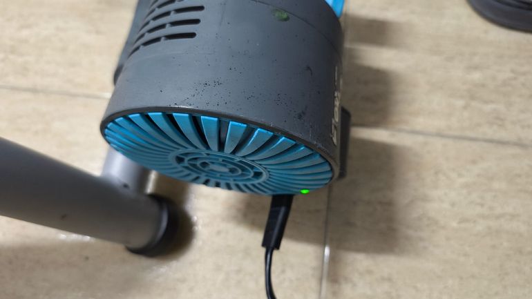 Used Tacx Flow Smart 2022 bike — image 2 of 6