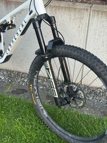 RockShox Zeb Ultimate 2024 bike usato — immagine 1 di 5