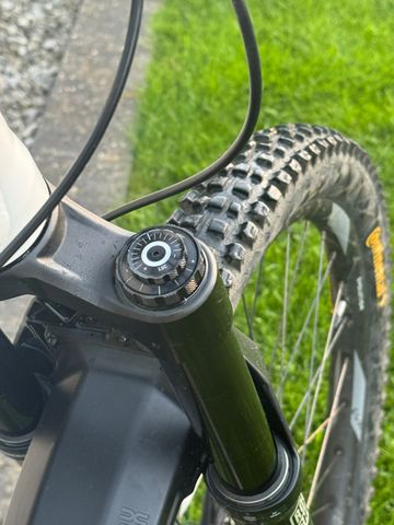 RockShox Zeb Ultimate 2024 bike usato — immagine 3 di 5