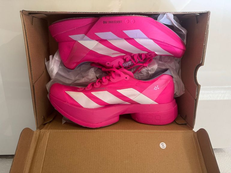 Used Adidas adios pro 4 2026 bike — image 3 of 5
