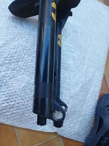 Used Fox 38 Kashima GRIP X2 2025 bike — image 5 of 8