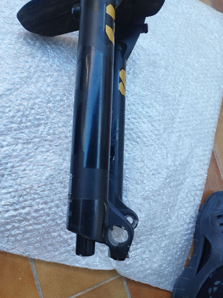 Used Fox 38 Kashima GRIP X2 2025 bike — image 5 of 8