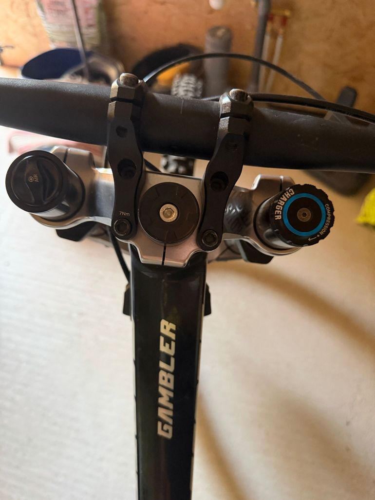 Used RockShox Boxxer Fork bike — image 4 of 5