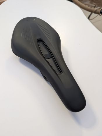 Used Fizik Vento 140mm 2023 bike