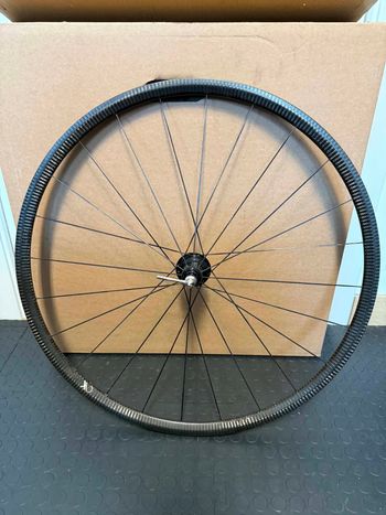 Used Tune AX. Carbonio. Ultra light. SHIMANO HG. bike — image 2 of 12