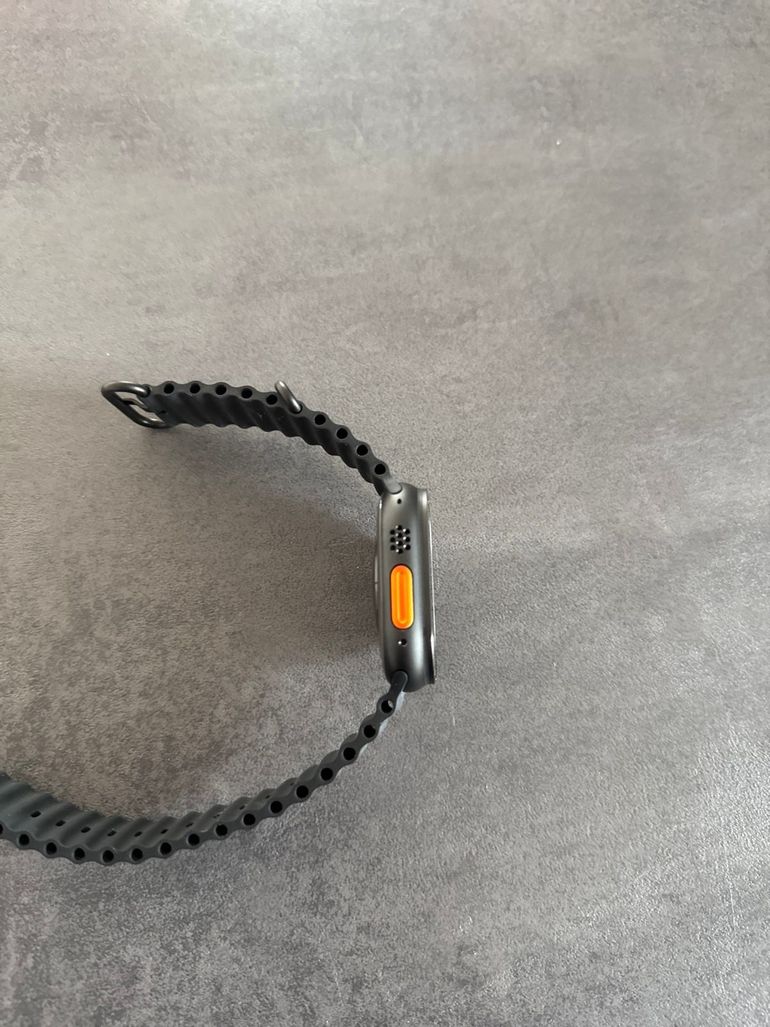 Used apple Watch Ultra 2 2025 bike — image 2 of 4