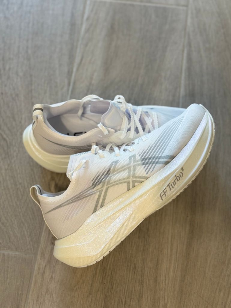 Used Asics Megablast White 2025 bike — image 3 of 6