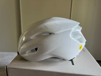 Used MET Manta MIPS Absolute White bike — image 2 of 9
