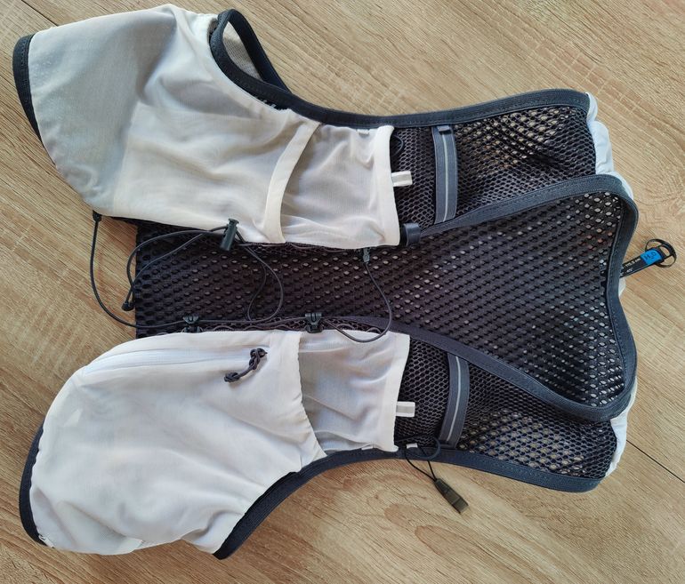 Used Salomon Active skin 4 2024 bike — image 1 of 4