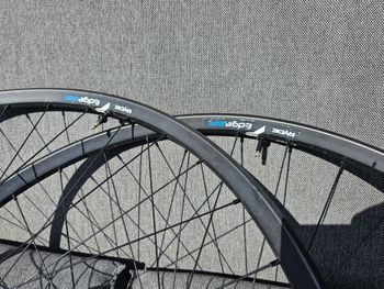 Used Shimano XTR HB-9010-B bike — image 5 of 9