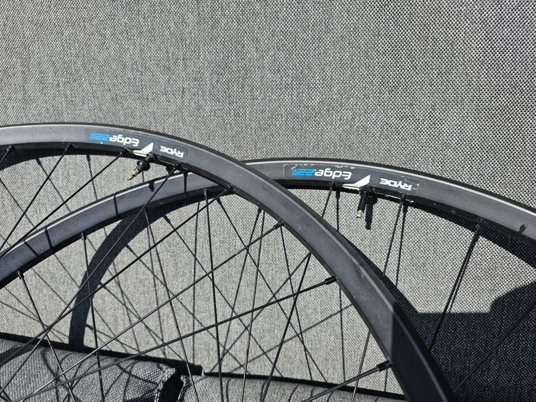 Used Shimano XTR HB-9010-B bike — image 5 of 9