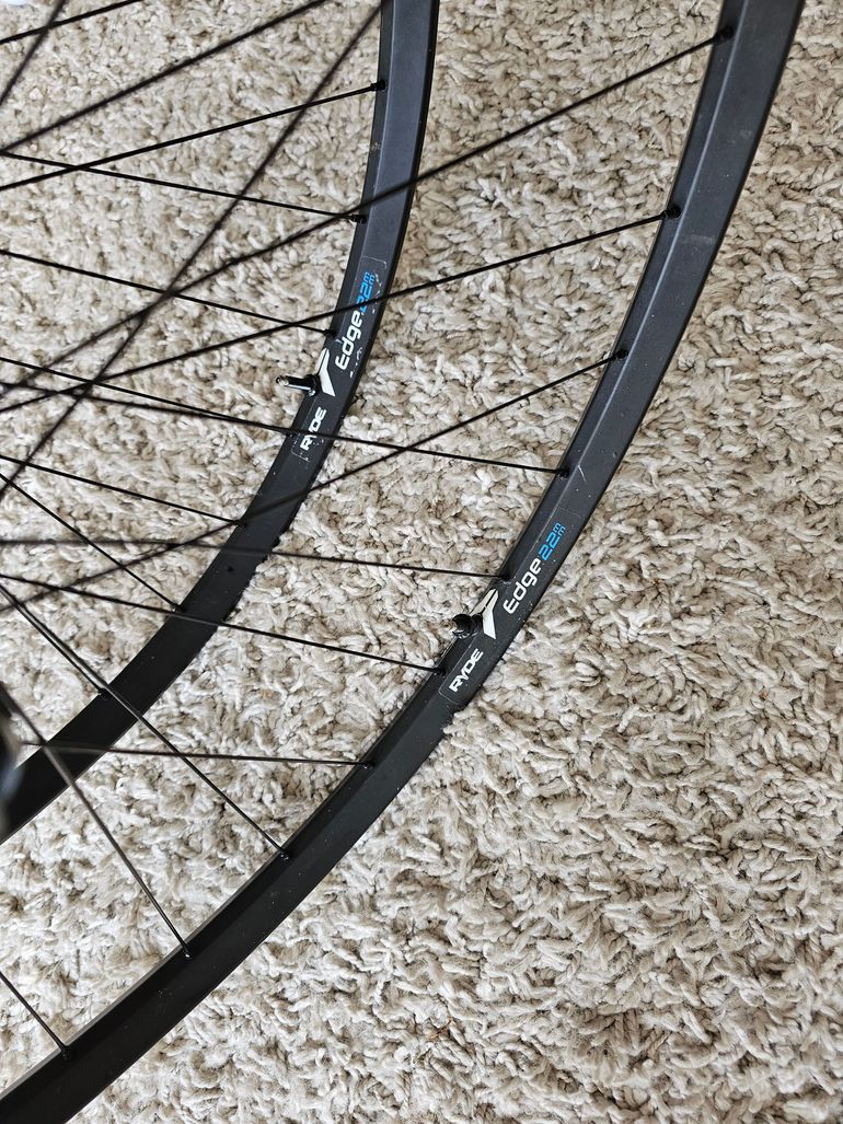 Used Shimano XTR HB-9010-B bike — image 8 of 9