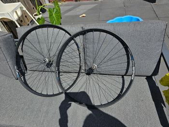 Used Shimano XTR HB-9010-B bike — image 3 of 9