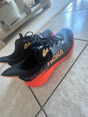 Used Hoka challenger ATR7 bike — image 5 of 8