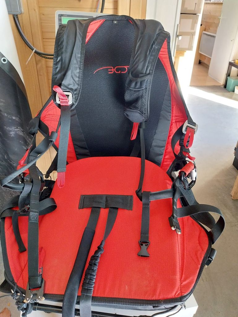 Used bgd SNUG Taille M 2022 bike — image 4 of 4