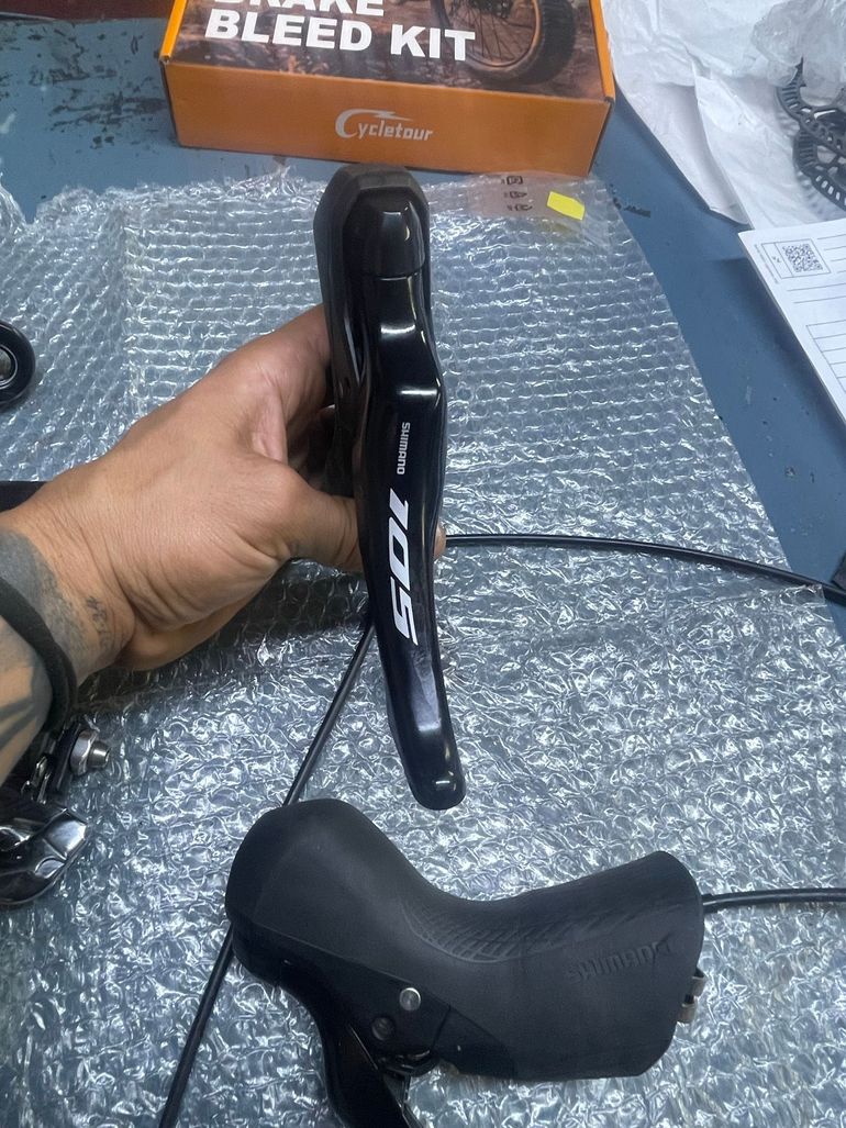 Used Shimano 105 12V Groupset 2026 bike — image 4 of 10