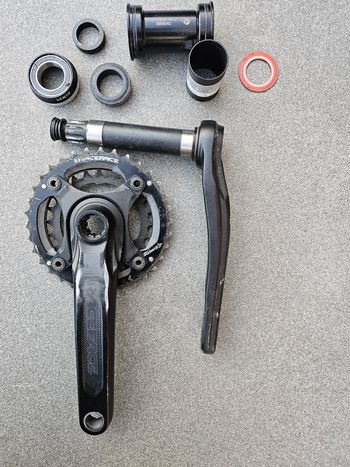 Used Race Face Aeffect Crankset 34/24t 11-speed bike