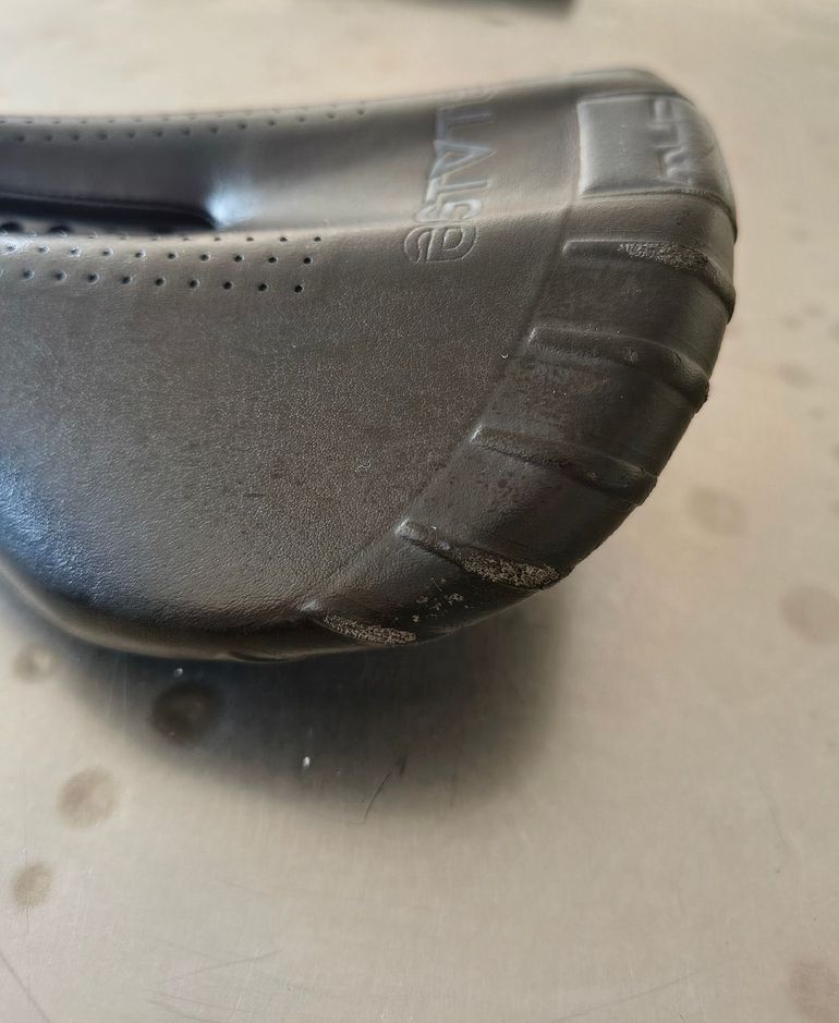 Gebrauchtes Selle Italia X-LR Superflow + Astute Mud Line bike — Bild 8 von 9