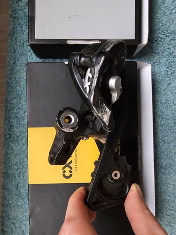 Brugt Shimano XT 10-speed Rear Derailleur Drivetrain & Pedals