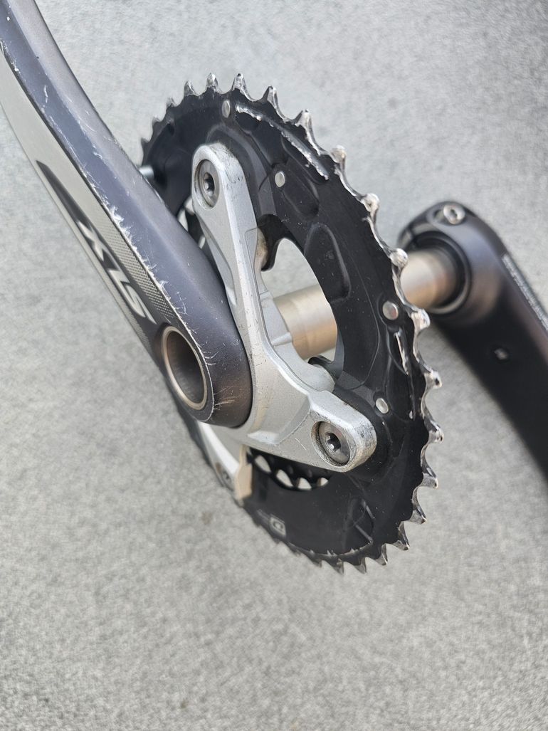 Used Shimano SLX FC-M675 Dubbel 10-Speed Crankstel bike — image 5 of 10