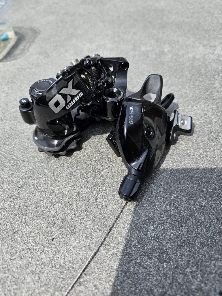 Used Sram X0 10-speed Shifter bike — image 2 of 5