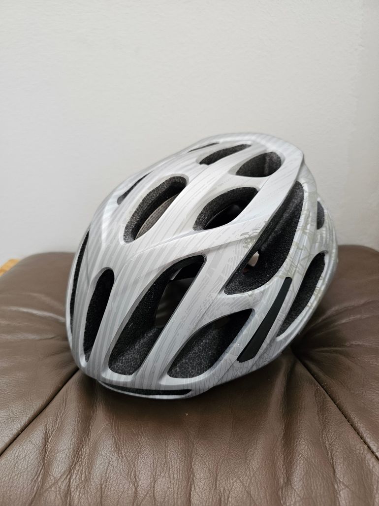 Used Specialized Loma MIPS Helmet bike — image 1 of 6
