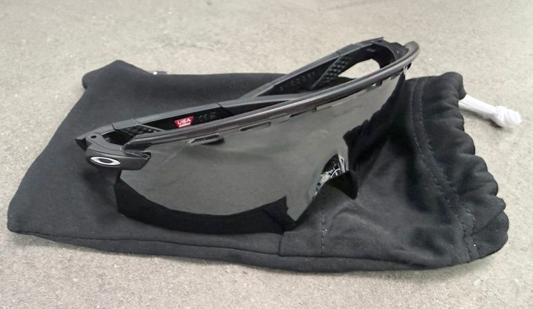 Used Oakley Encoder Strike Vented - Matte Black Prizm Black bike — image 3 of 4