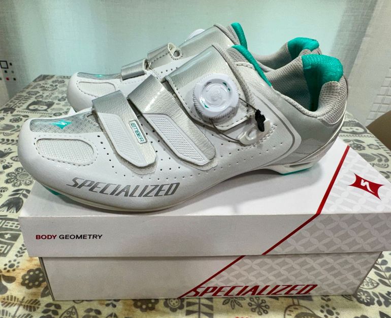 Used Specialezed Zapatillas Road bike — image 8 of 8