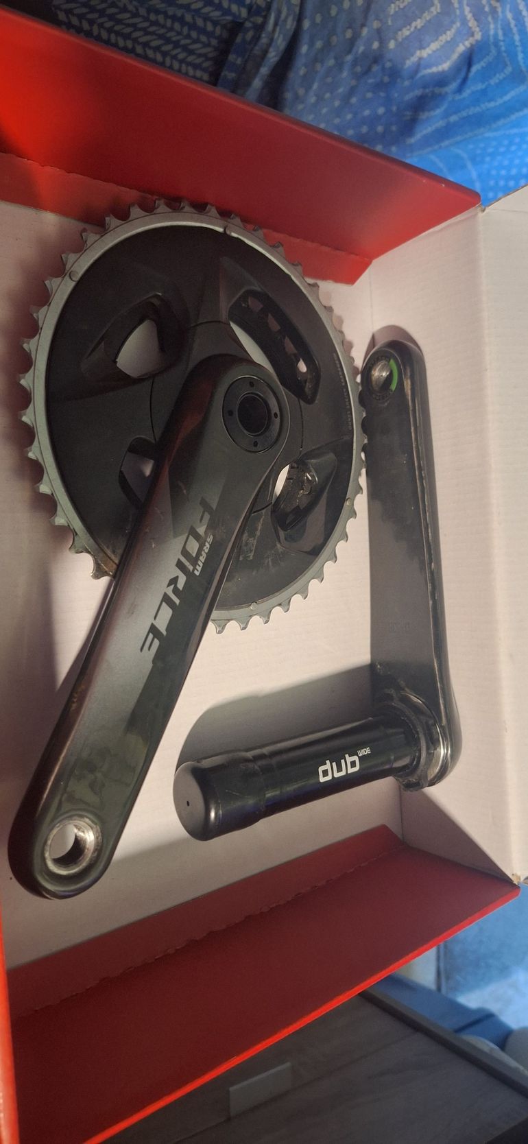 Used Sram force wide axs 43 30 dents 172.5 mm bike — image 2 of 2