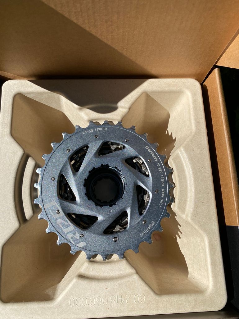 Used Sram Red 10-28 bike — image 1 of 3