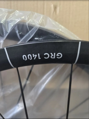 Used Dt Swiss GRC 1400 DICUT 30 28" Disc Shimano HG 2026 bike — image 2 of 4