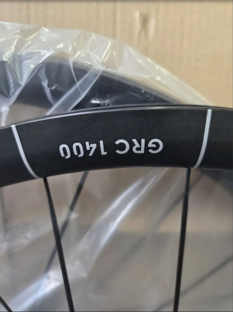Used Dt Swiss GRC 1400 DICUT 30 28" Disc Shimano HG 2026 bike — image 2 of 4