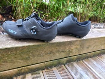 Used Sidi cycling shoes size 40 2025 bike — image 4 of 4
