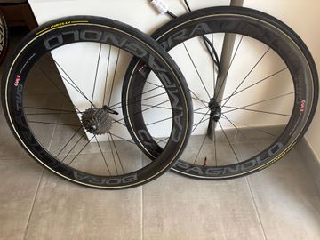 Campagnolo Bora Ultra Two bike usato — immagine 1 di 3