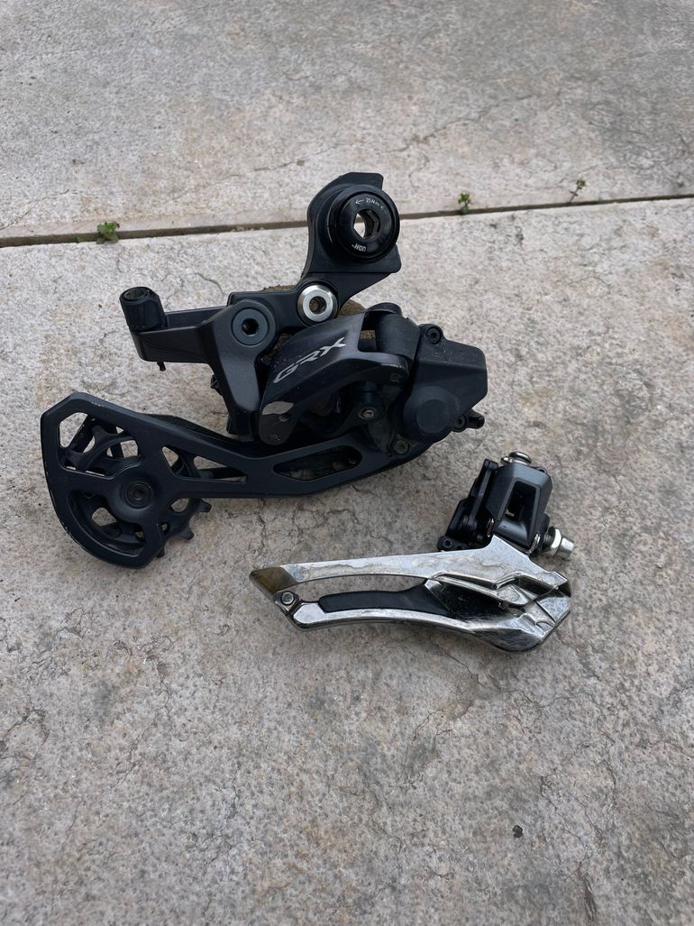 Used Shimano GRX 610 meccanico 12v bike — image 5 of 6