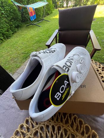 Used Bont Vaypor SL 44 Wide bike — image 2 of 7