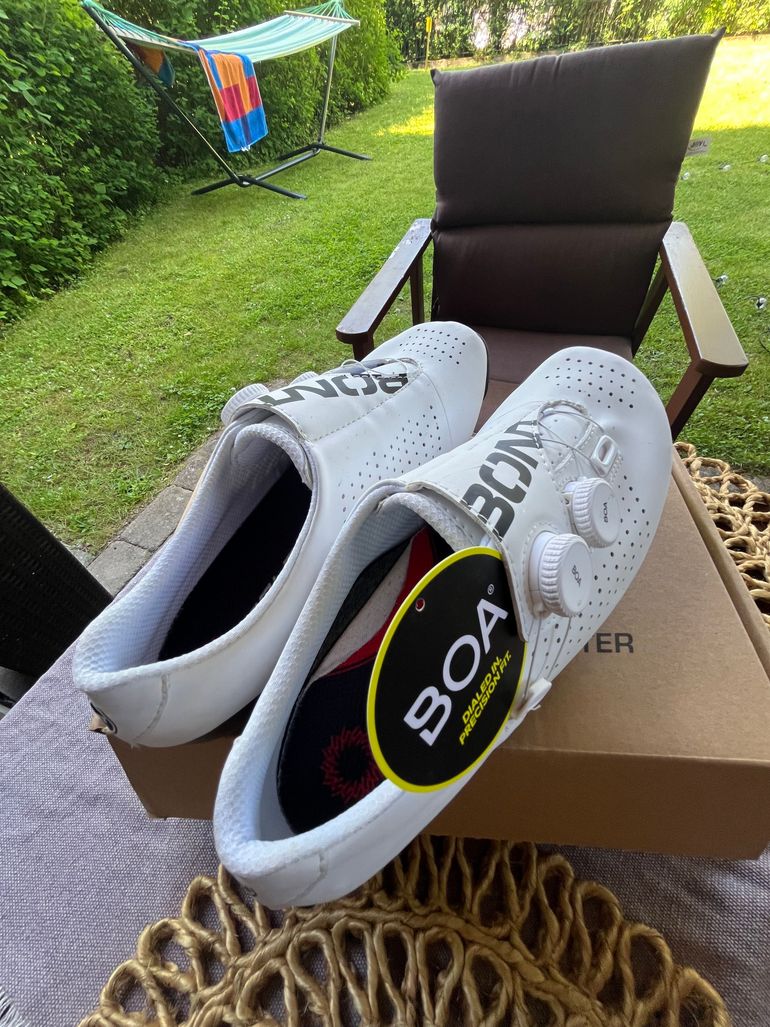 Used Bont Vaypor SL 44 Wide bike — image 2 of 7
