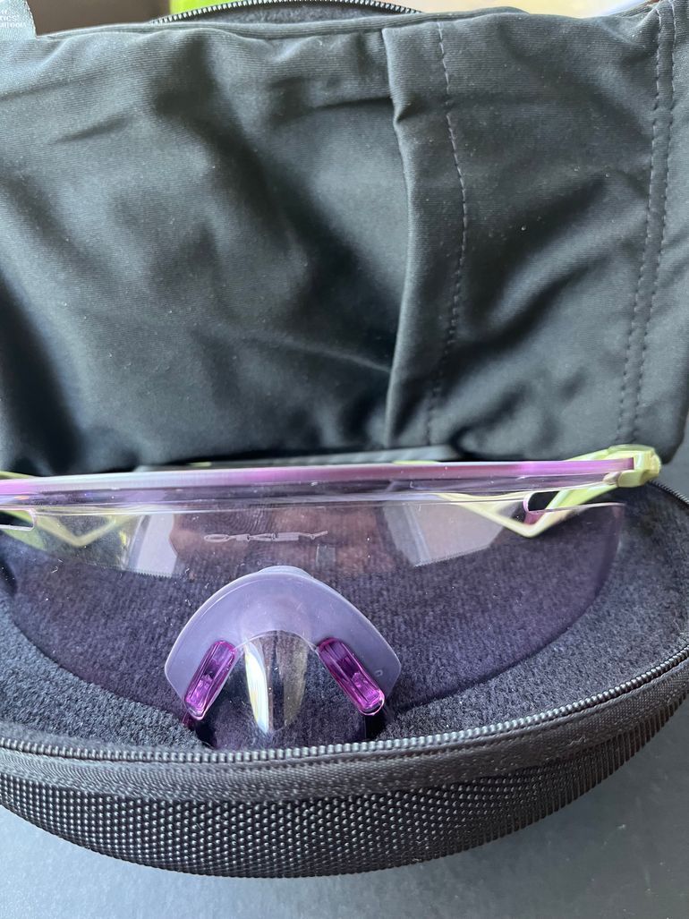 Used Oakley Kato QNTM Lila Prizm Brille 2026 bike — image 2 of 9
