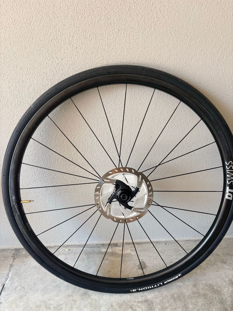 Used Dt Swiss PRC 1100 DICUT Mon Chasseral DB24 bike — image 2 of 7