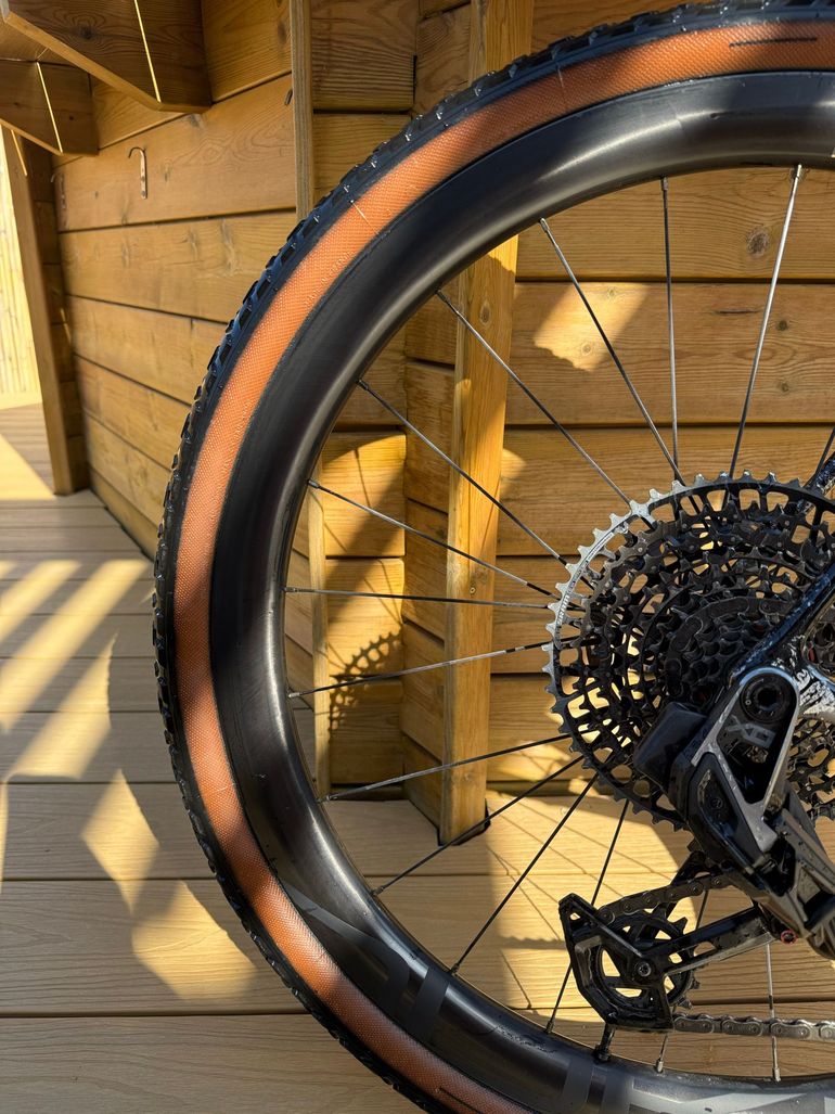 Used Duke Baccara RX 42 Wheelset bike — image 6 of 7