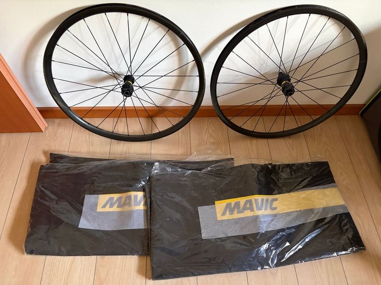 Used Mavic Crossmax Ultimate SL 25mm Carbon 2024 bike — image 7 of 7